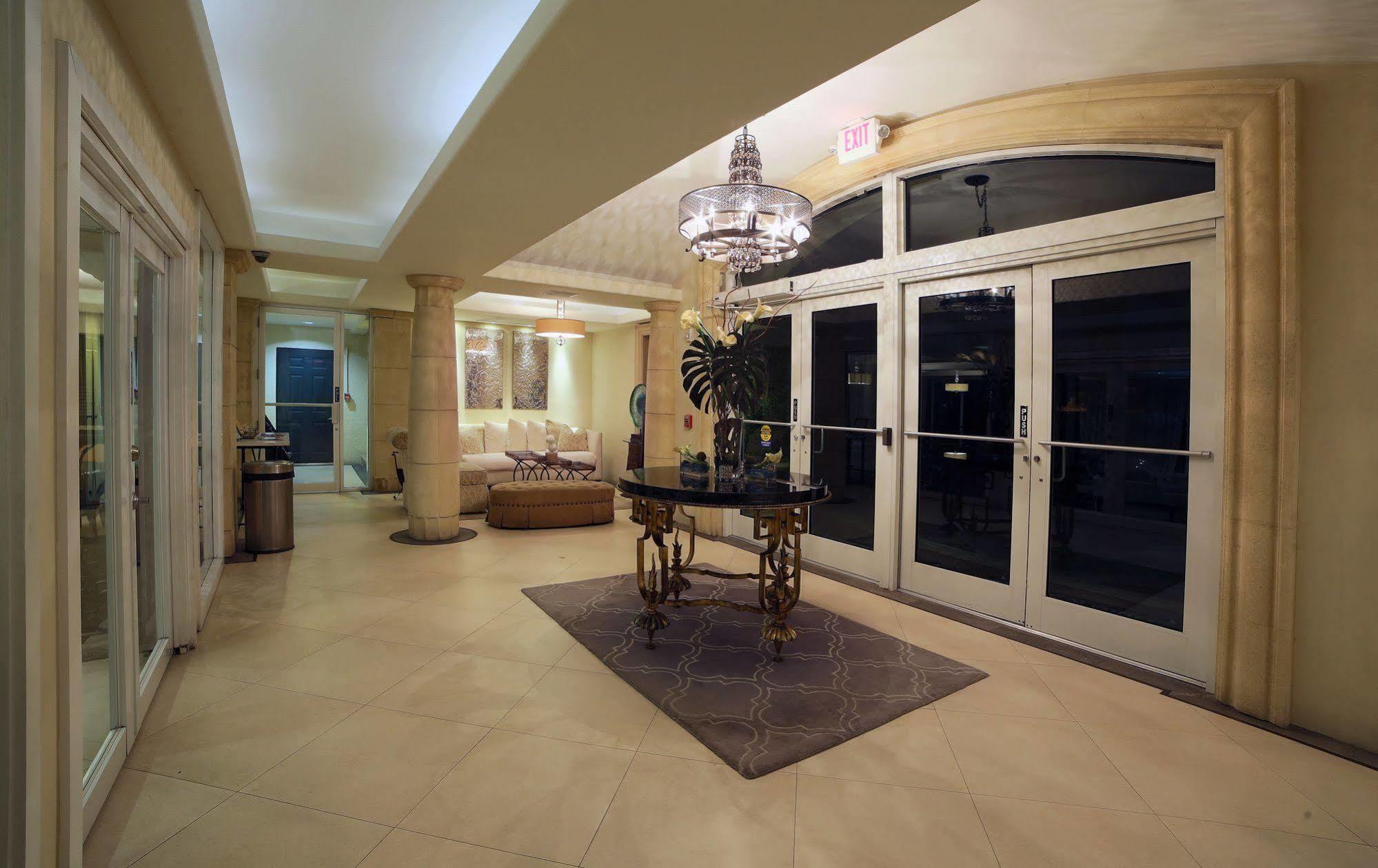 The Sea Lord Hotel & Suites (Adults Only) Lauderdale-by-the-Sea Extérieur photo