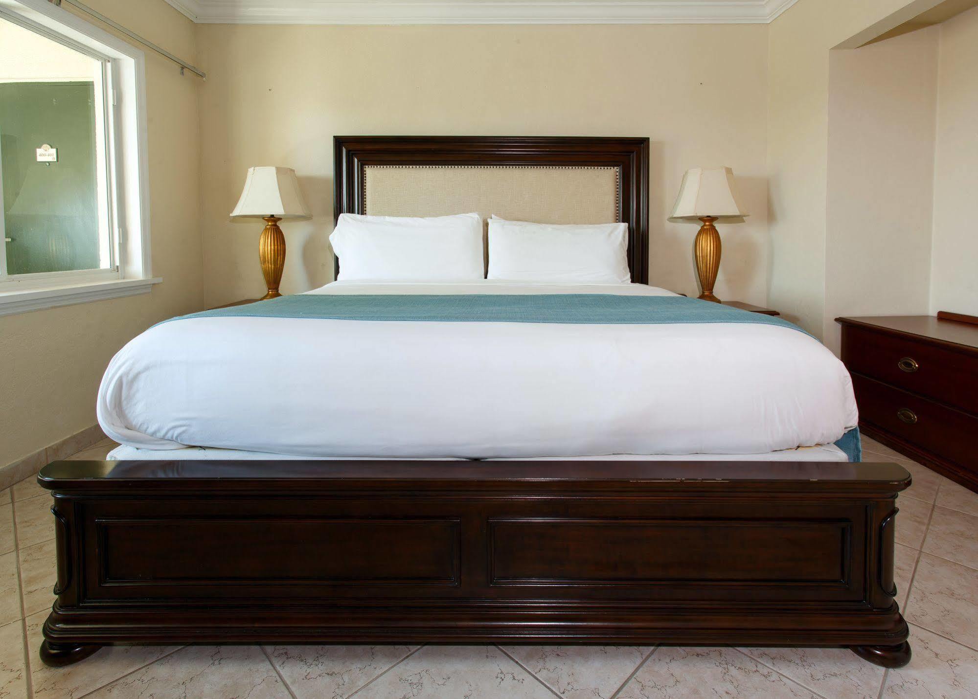The Sea Lord Hotel & Suites (Adults Only) Lauderdale-by-the-Sea Extérieur photo