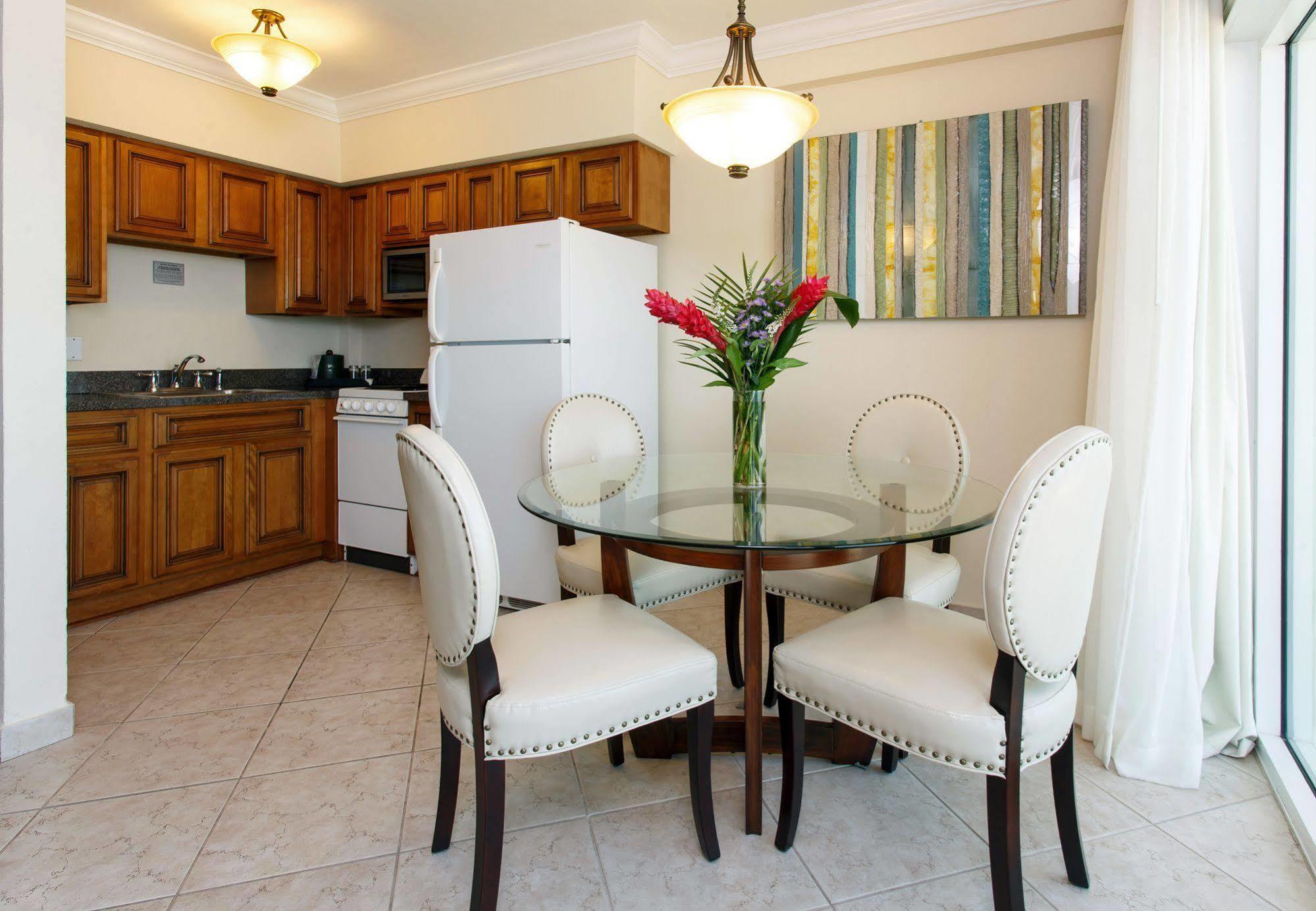 The Sea Lord Hotel & Suites (Adults Only) Lauderdale-by-the-Sea Extérieur photo