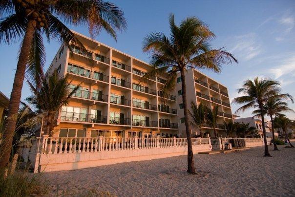 The Sea Lord Hotel & Suites (Adults Only) Lauderdale-by-the-Sea Extérieur photo